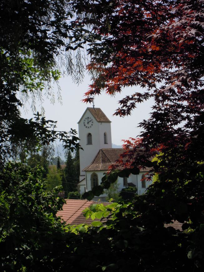 Kirche,Herbstwald